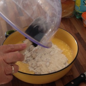 CAKE AUX FRUITS CONFITS