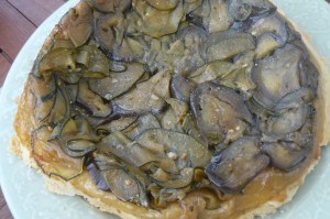 Tarte tatin aux courgettes et aux aubergines