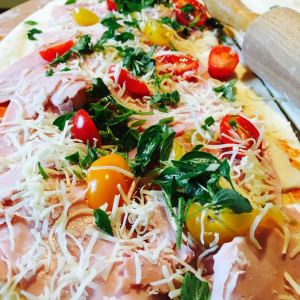 pizzas roulées spéciales EURO2016.jpg6